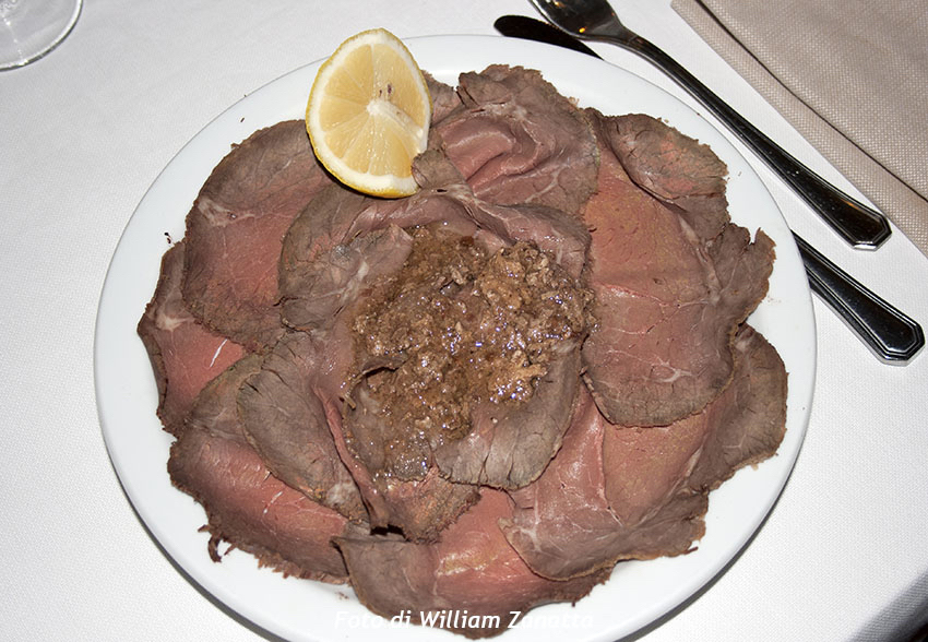 ROAST BEEF / TRATTORIA MELONCELLO // BOLOGNA / BOLOGNA città metropolitana / EMILIA-ROMAGNA regione / ITALIA